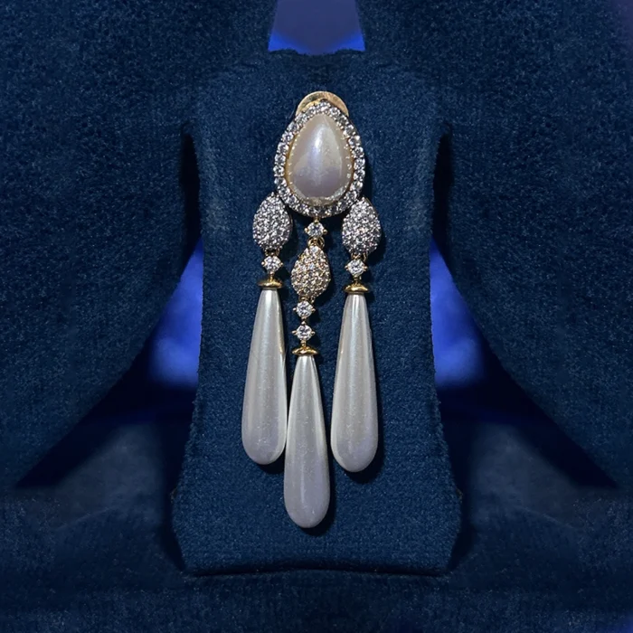 Opulent Aura Pearl Mala - Image 4