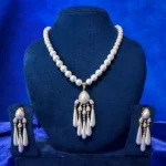 Opulent Aura Pearl Mala