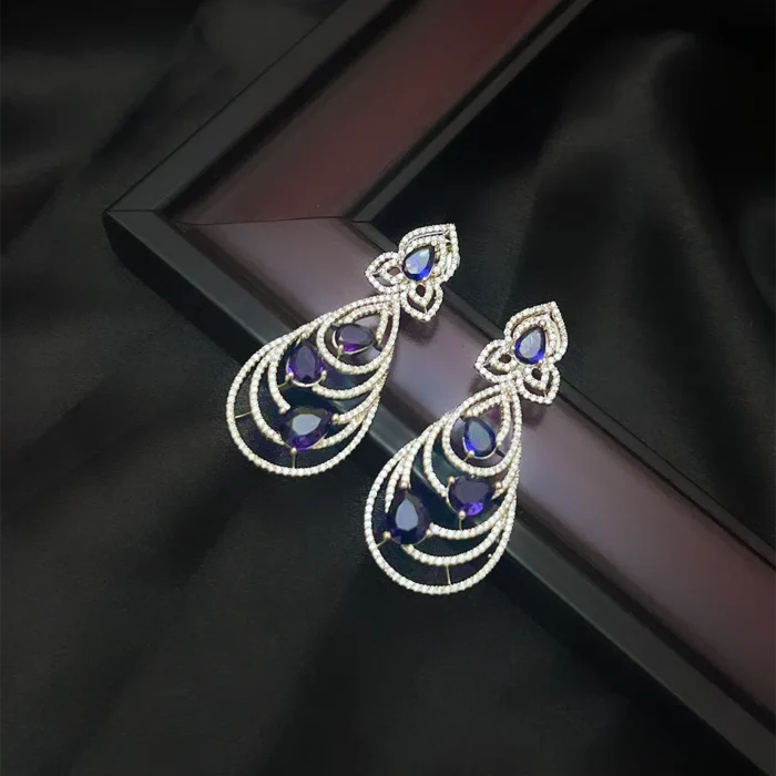 Majestic Iris chandeliers - Image 2