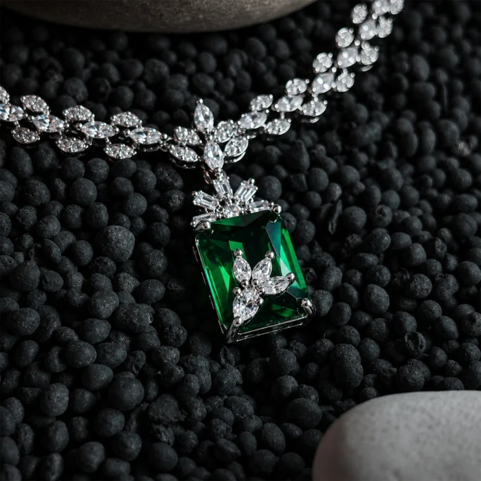 Royal Garnet Glow Set - Image 4